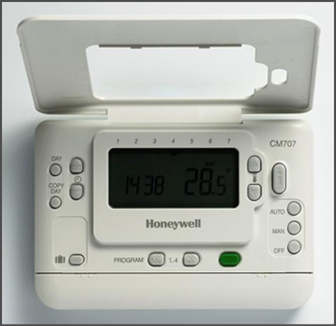 Honeywell CM707 (C) Digitális szobatermosztát