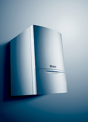 Vaillant ecoTEC plus VUI 236/3-5E fali kondenzációs kombi gázkazán beépített rétegtár