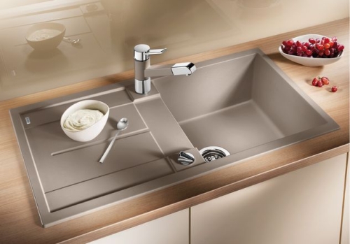 BLANCO METRA 5S Silgranit mosogató szűrőkosárral, pezsgő 513936
