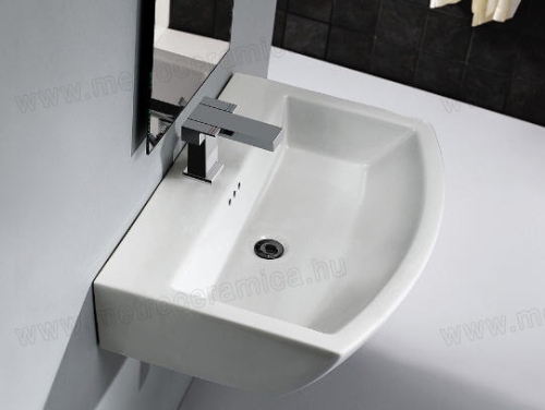 Metro Ceramica Antinio 70x50 mosdó