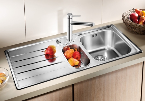 BLANCO MEDIAN 6S 18/10 rozsdamentes mosogató dugókiemelővel (jobbos, #512731)