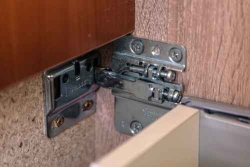 Leziter SOL 100 komplett fürdőszoba bútor 2 ajtós tükrös felső résszel