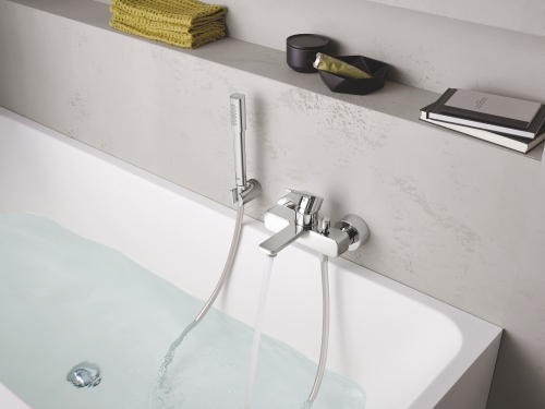 Grohe Lineare egykaros kádtöltő csaptelep zuhanyszettel, króm 33850 001 (33850001)