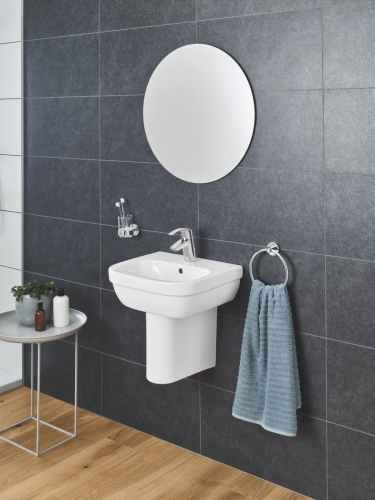 Grohe Euro Ceramic 45x40 cm kézmosó 39324000