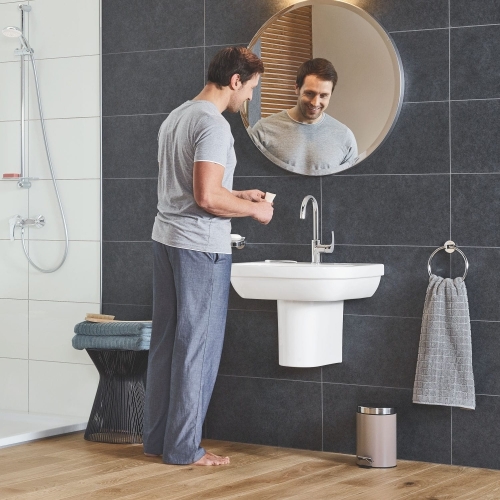 Grohe Euro Ceramic 60x48 cm mosdó 39335000