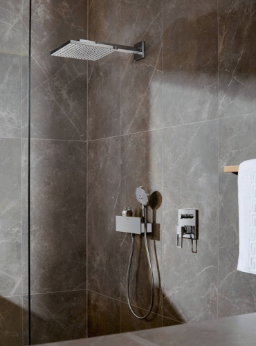 Hansgrohe Fixfit 300 beépített zuhanytartóval króm 26456000