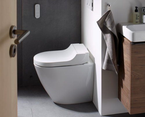 Geberit AquaClean Tuma Comfort álló WC komplett higiéniai berendezés, falhoz illeszthető szálcsiszolt rozsdamentes acél 146.310.FW.1