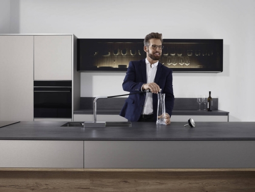 Hansgrohe Aquno Select M81 konyhai csaptelep 250 2jet, kihúzható kifolyóval, sBox, króm 73830000