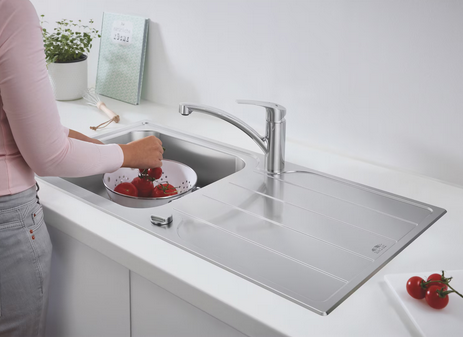 Grohe K500 rozsdamentes acél mosogatótálca, csepegtetővel 31571SD1