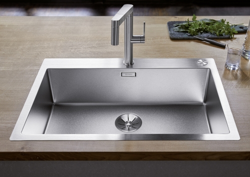 BLANCO CLARON 700-IF/A Durinox rozsdamentes acél mosogató, lefolyó-távműködtetővel 523394
